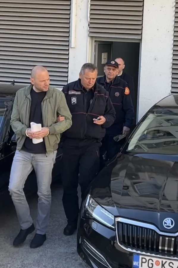 Branilac advokata Dimitrija Dapčevića tvrdi:&nbsp;Vje&scaron;tak nije na&scaron;ao pare &bdquo;oprane&rdquo; za Zvicera