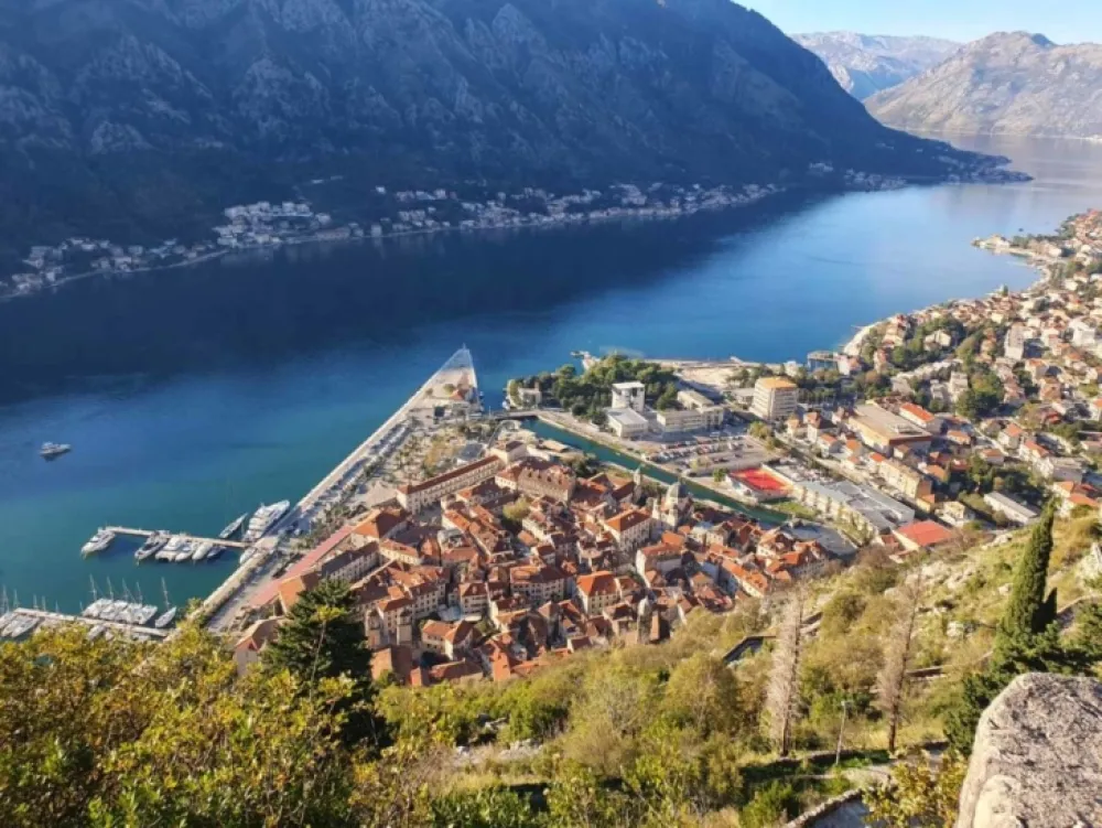 U Kotoru oko devet hiljada turista