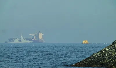 (UŽIVO) SAD: Napadnuta iranska skladi&scaron;ta raketa i radarske lokacije kod Ormuza; Iran uzvratio udarima na američke vojne objekte