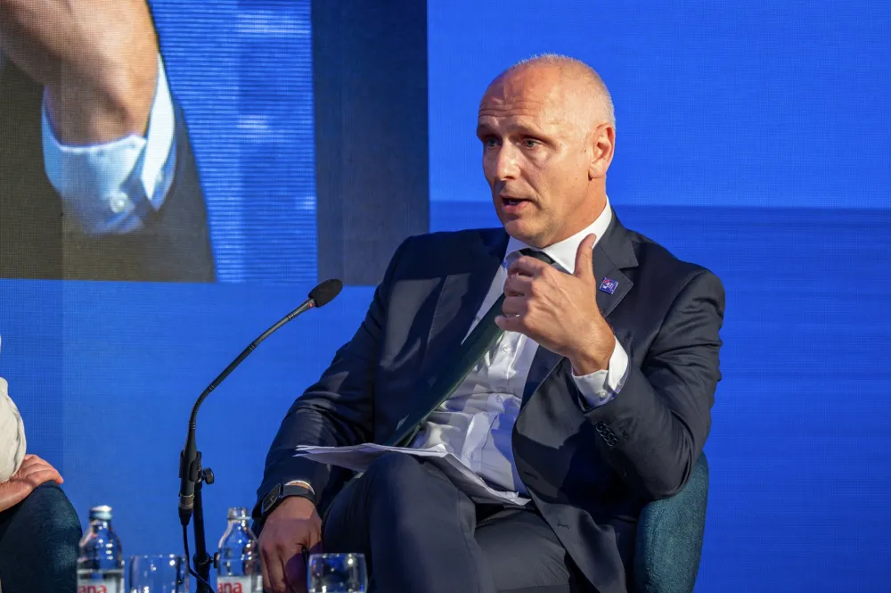 Kapetanović: Evropa ne može priu&scaron;titi nezavr&scaron;ene poslove na Zapadnom Balkanu