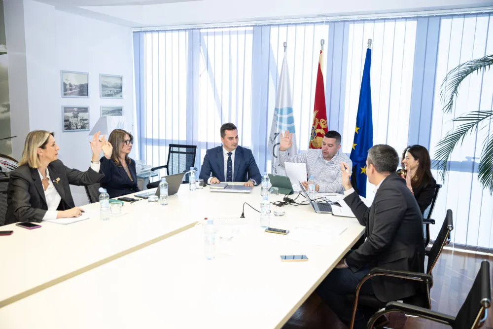 ACV donira 10,7 hiljada eura za nabavku aparata za preglede vazduhoplovnog osoblja