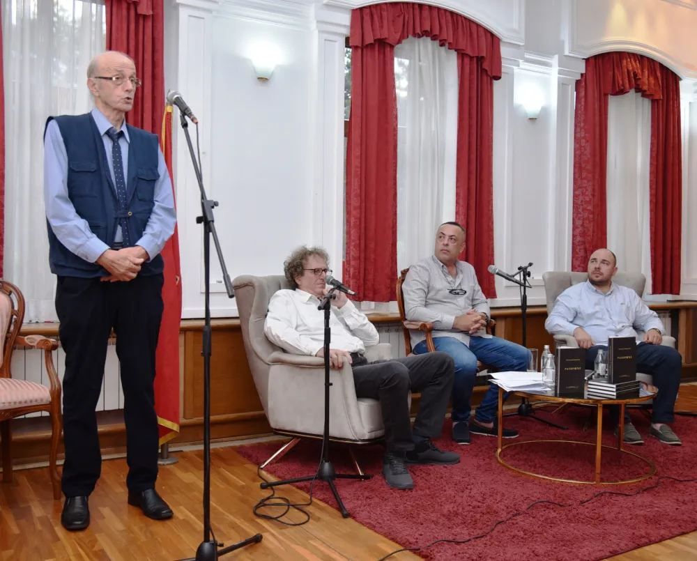 Uticaj politike na obične ljude