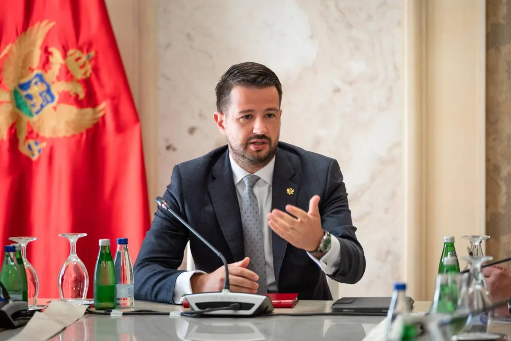 Milatović pisao predsjednici Ustavnog suda: Pravovremena odluka od izuzetnog značaja za za&scaron;titu javnog interesa