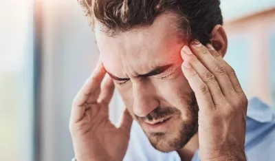 Neurolog ukazao na simptome glavobolje koja može biti opasna po život