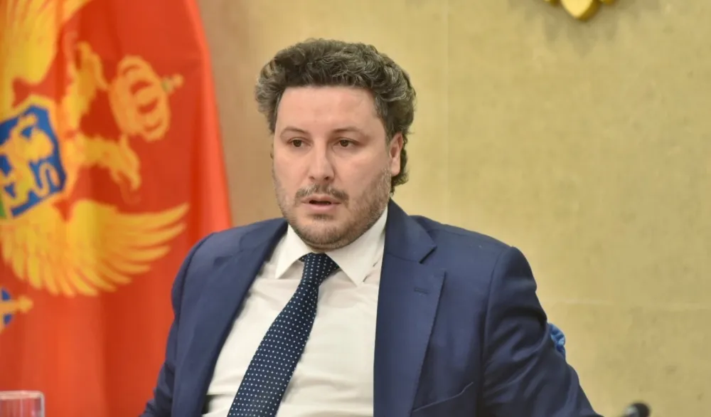 Dritan Abazović
