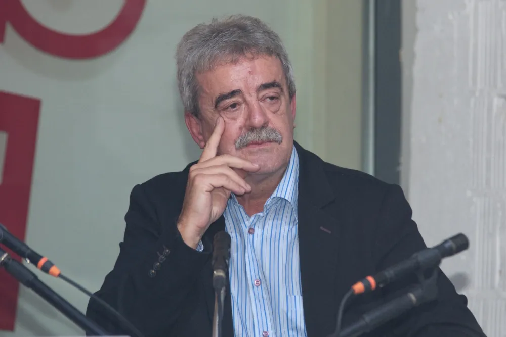 Sedam godina od smrti Momira Bulatovića: Ostavio pečat u savremenoj istoriji Crne Gore