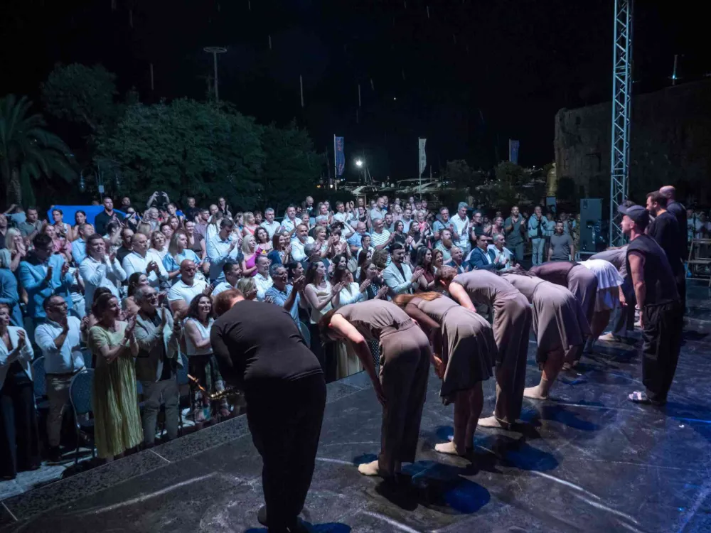 Grad teatar otvaranje