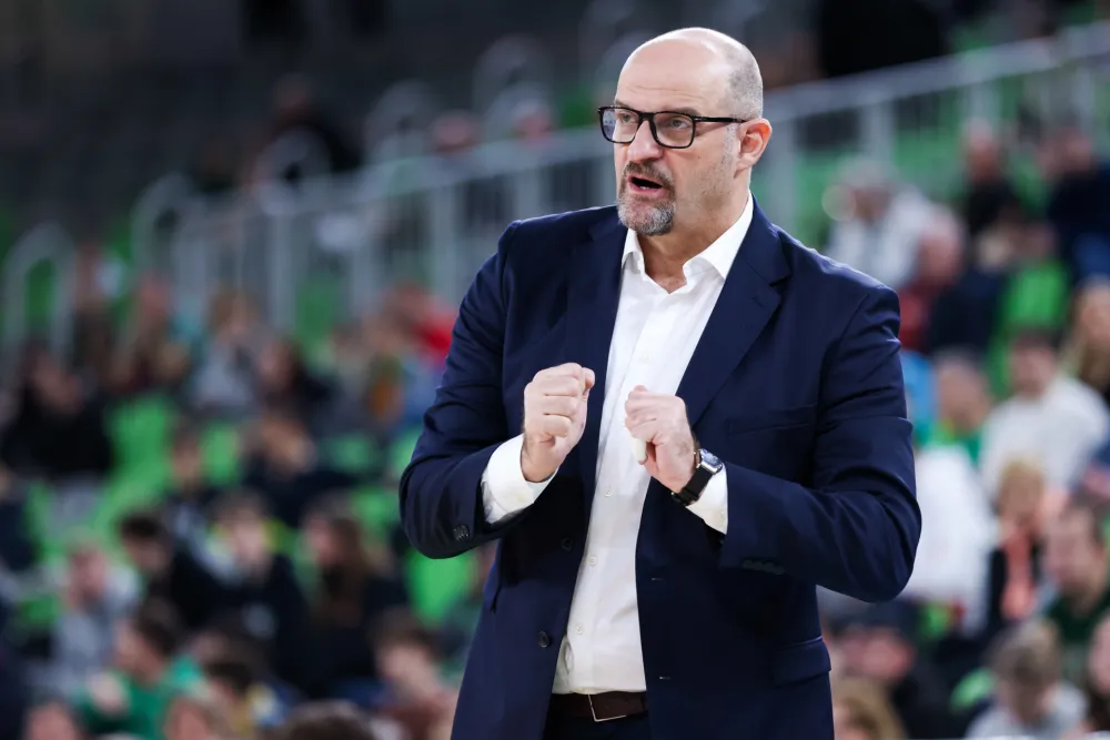 Zvazdan Mitrović