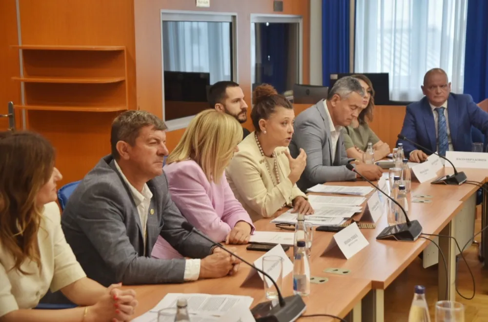 Crna Gora (ne)spremna za glavnu turističku sezonu