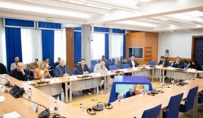 Vlast izbjegava kontrolu bezbjednosnog sektora