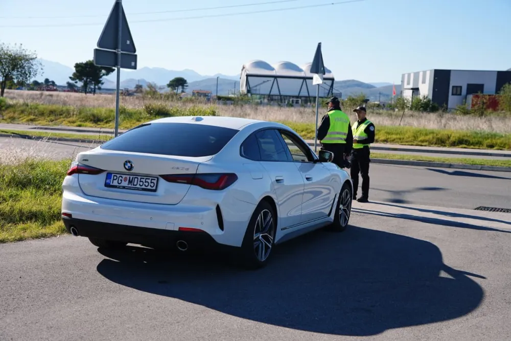 Mojkovčanin uhap&scaron;en na auto-putu: Vozio sa 4,2 promila alkohola, osuđen na 30 dana zatvora