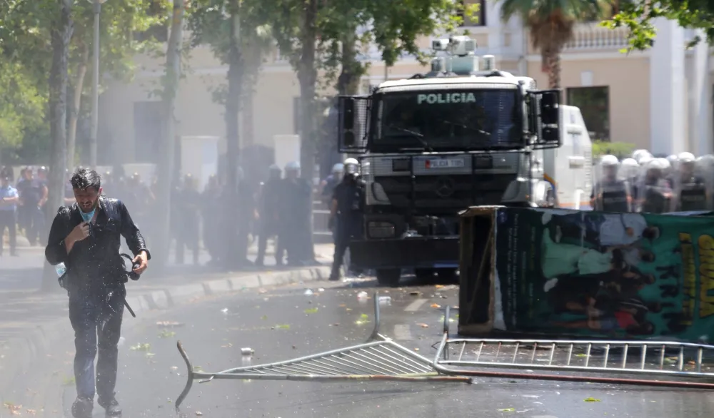 Demonstracije u Albaniji