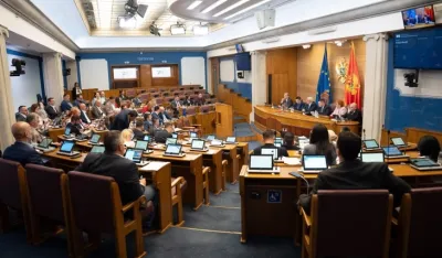 Zavr&scaron;en prvi dan rasprave o izmjenama Ustava, opozicija traži odgovor na ponuđenu platformu o izlasku iz krize