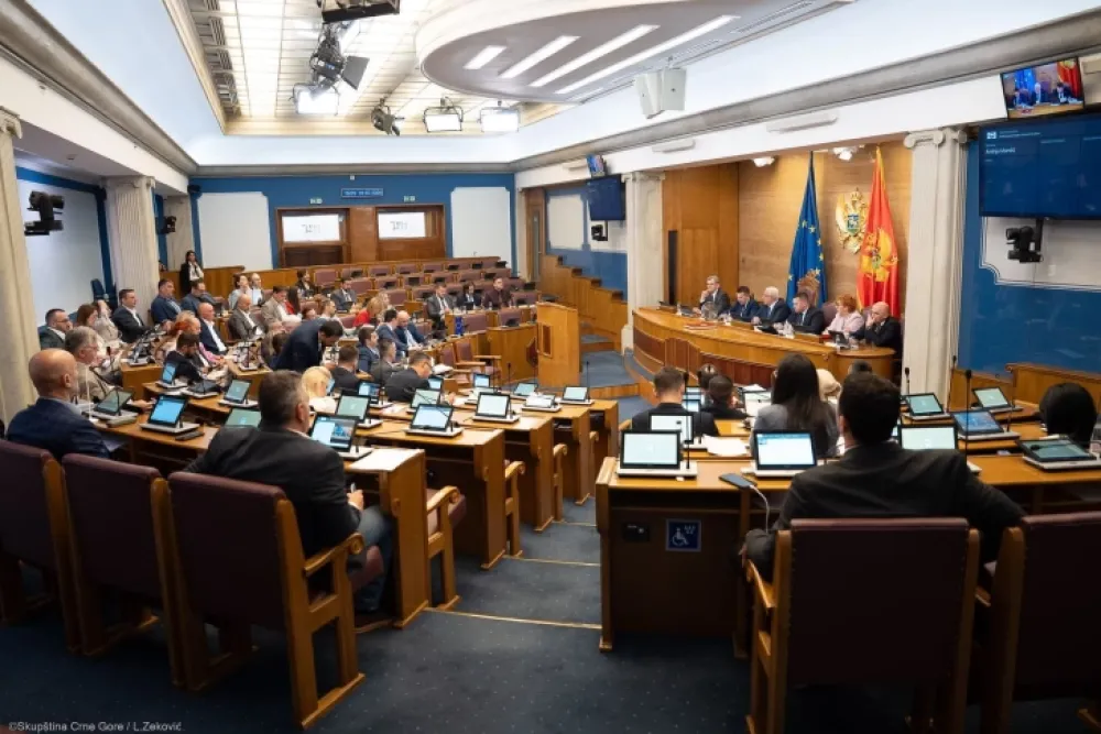 Zavr&scaron;en prvi dan rasprave o izmjenama Ustava, opozicija traži odgovor na ponuđenu platformu o izlasku iz krize