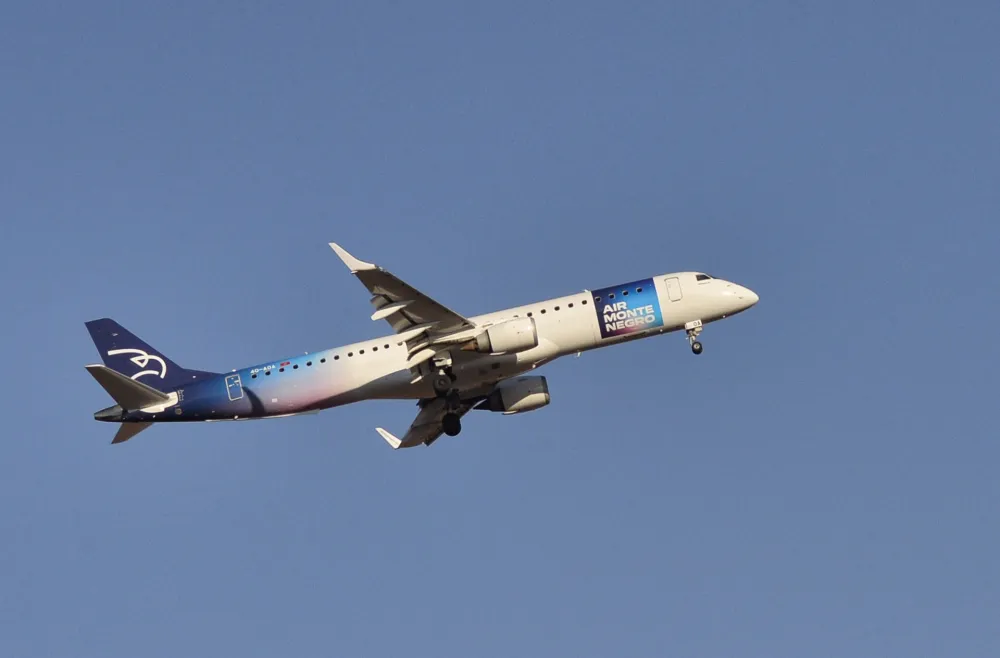 Er Montenegro danas dočekuje novi avion