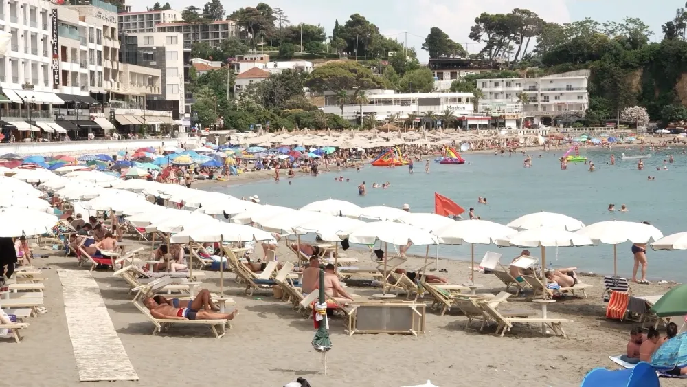 TO Ulcinj: U maju ove godine zabilježeno za preko 10 posto vi&scaron;e prijavljenih turista nego prethodne