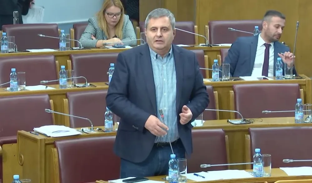 Radunovića četiri mjeseca ne pitaju je li ubrzavao legalizaciju hotela