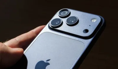 Istorijski skok za Apple: iPhone 18 Pro Max baterijom "&scaron;ije" i Samsung