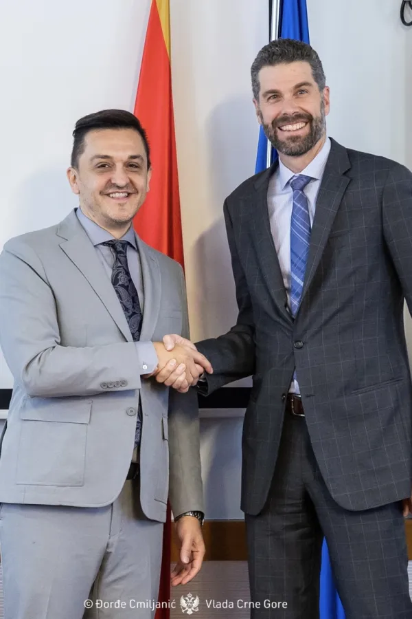  Novica Vuković i &scaron;ef misije MMF-a Jeff Danforth