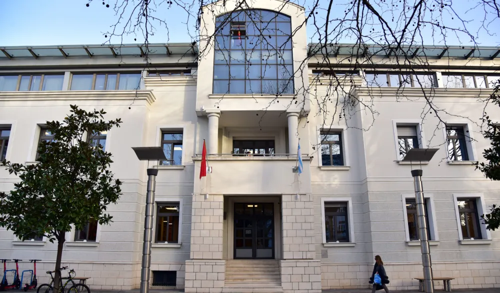 Biblioteka Radosav Ljumovic, Narodna biblioteka Radosav Ljumovic, gradska biblioteka, biblioteka, Radosav Ljumovic