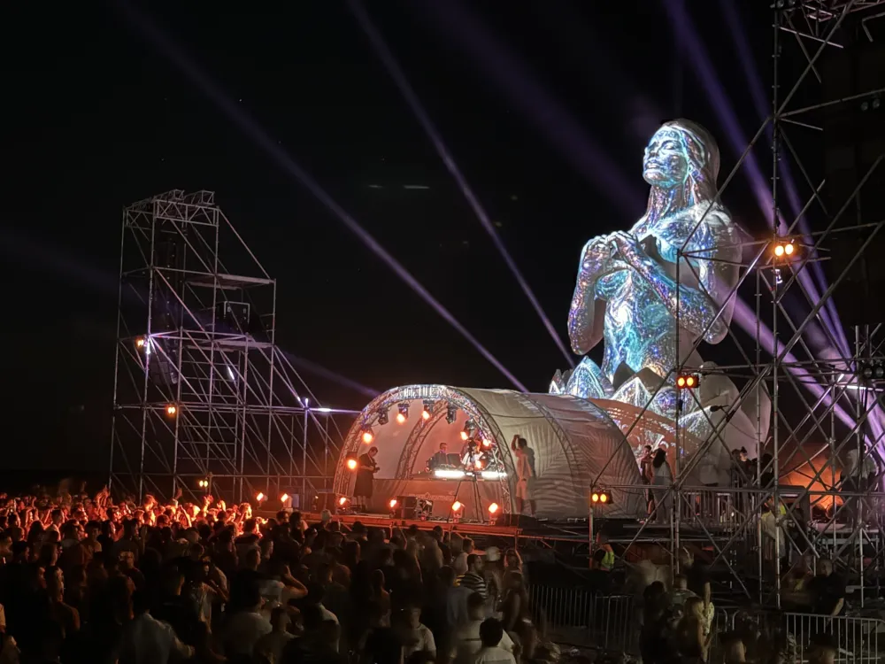 UP: Stabilan javni red i mir tokom prvog dana održavanja EXIT-a, festival posjetilo oko 15.000 ljudi