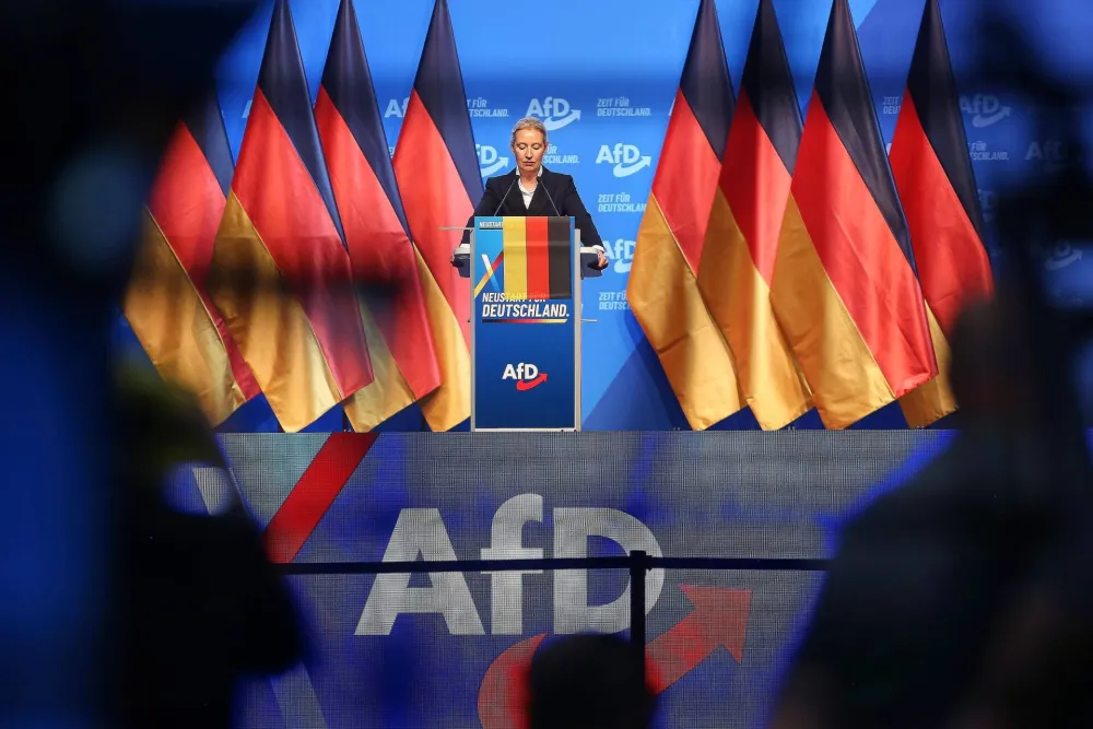 Uprkos protestima održan kongres AfD: "Učinićemo Njemačku ponovo velikom"