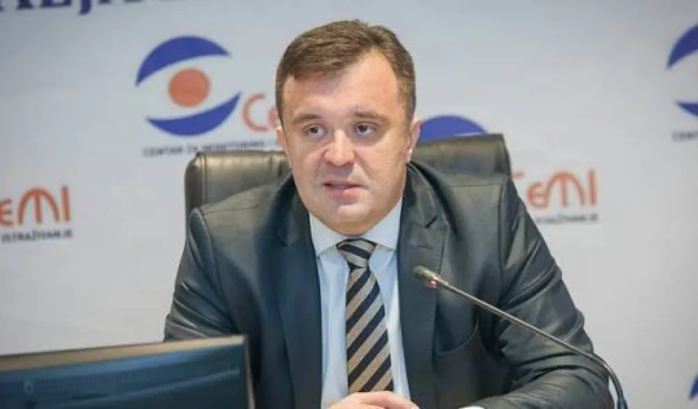 Zlatko Vujović