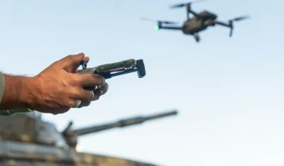 Moskva tvrdi da je presrela 71 ukrajinski dron, Kijev da je uni&scaron;tio 112 ruskih dronova