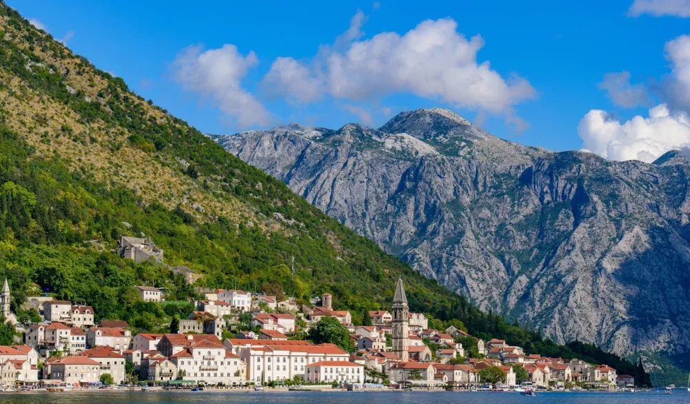 Sjutra preptežno sunčano, poslijepodne razvoj oblačnosti