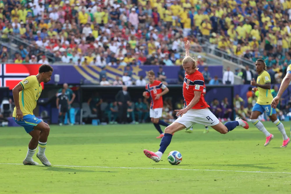 Haland Brazilce poslao kući