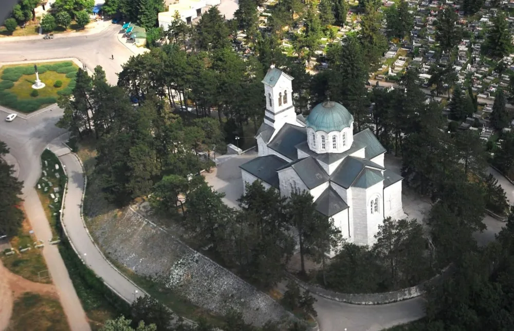 Saborni hram Svetog Vasilija Ostro&scaron;kog 131 godinu veličanstveni svjedok pro&scaron;losti i istorije Nik&scaron;ića
