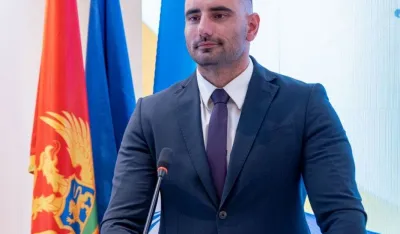 Јакић поручио да развој једне заједнице почиње бригом о њеним људима