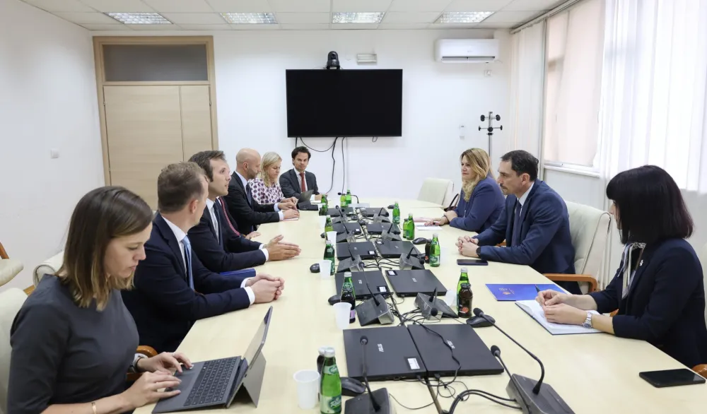 Marković sa delegacijom Parlamenta Kraljevine Nizozemske: Vladavina prava gradi se konkretnim rezultatima