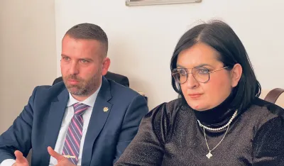 ZZZ ignorisao stav resorne ministarke Naide Ni&scaron;ić: Povoljniji tretman ne važi za nepodobne radnike?