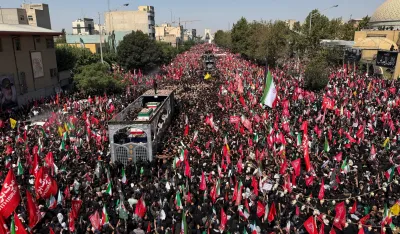 (UŽIVO) Nastavlja se komemoracija Hamneiju u Komu; Aksios: Iranska vojska ispalila dvije rakete na komercijalne brodove u Ormuzu