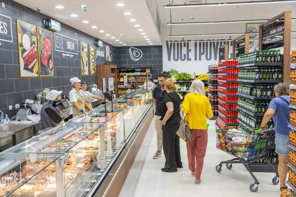 Otvoren je novi HDL hipermarket u Reževićima 