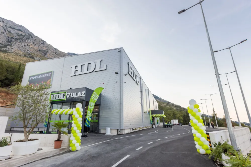 Otvoren je novi HDL hipermarket u Reževićima 