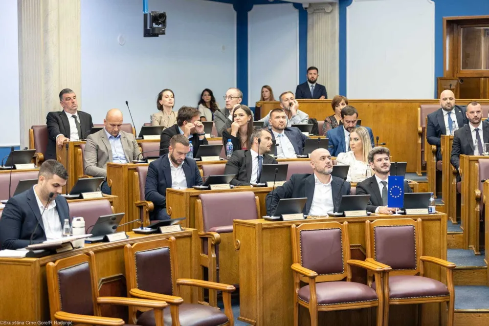 Do kraja jula mijenjaju sedam poreskih zakona