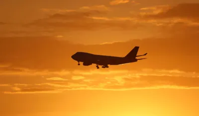 Nestao pakistanski teretni avion sa pet članova posade