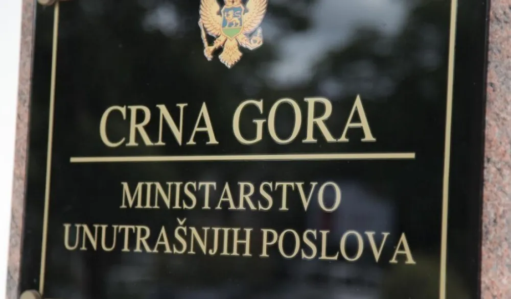 Evropski savez: MUP da saop&scaron;ti za&scaron;to se ne isporučuju registarske tablice