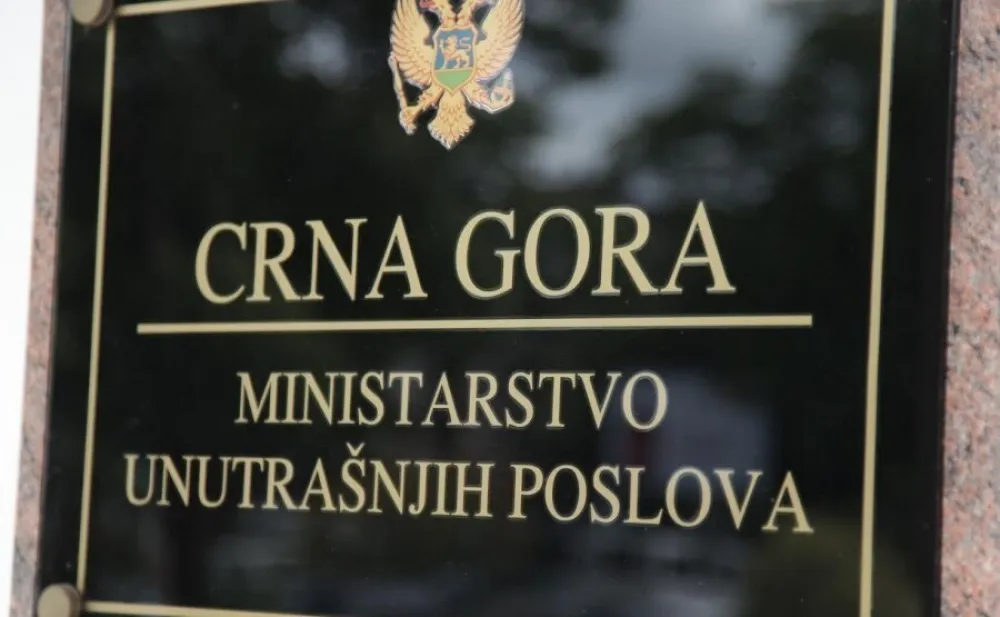 Evropski savez: MUP da saop&scaron;ti za&scaron;to se ne isporučuju registarske tablice