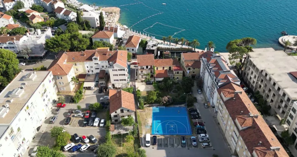 Obnovljeno pet sportskih terena u Tivtu: Uloženo 150.000 eura u unapređenje sportske infrastrukture