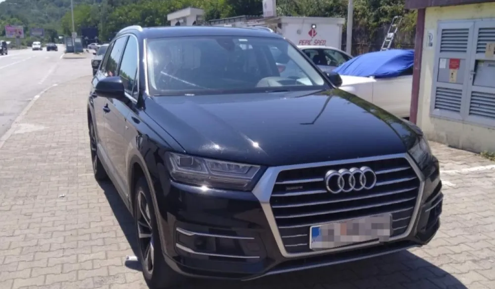 Na Božaju oduzeto vozilo koje potražuje njemački Interpol