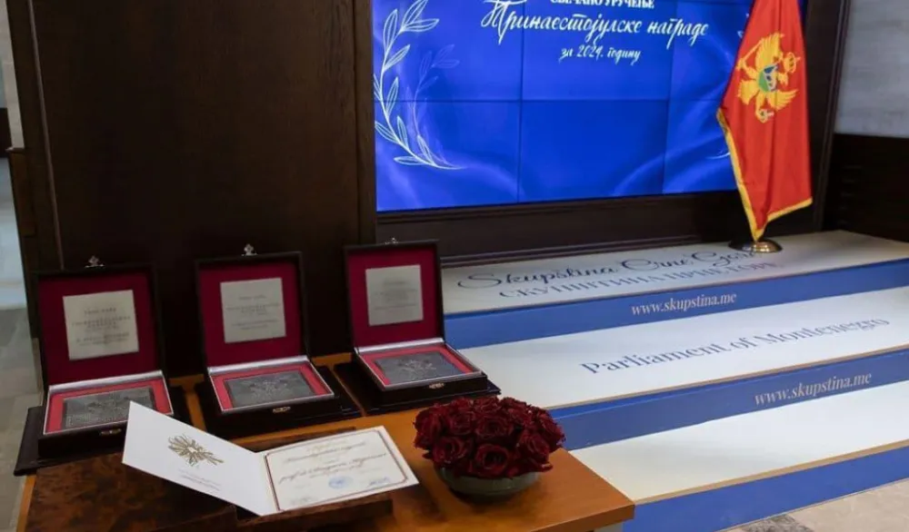 Lista kandidata za Trinaestojulsku nagradu