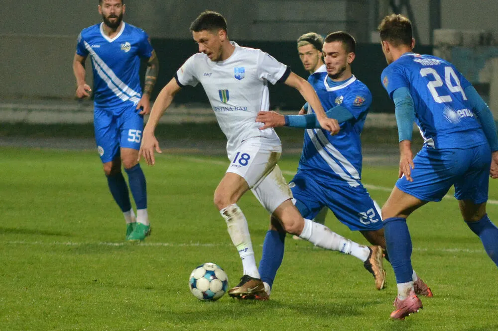 Darko Zorić strijelac za Mornar