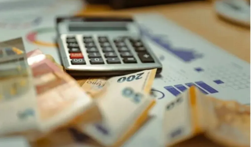 Članovima komisija u postupcima legalizacije do 200 eura, tro&scaron;ak snose podnosioci zahtjeva