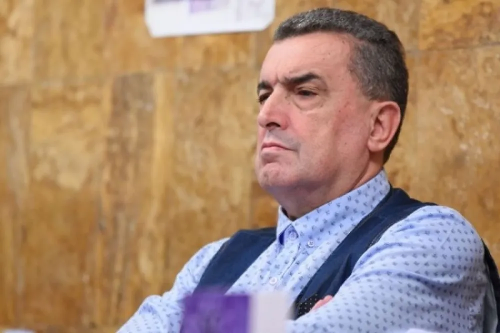 Borba za politički uticaj odlaže formiranje CIK-a