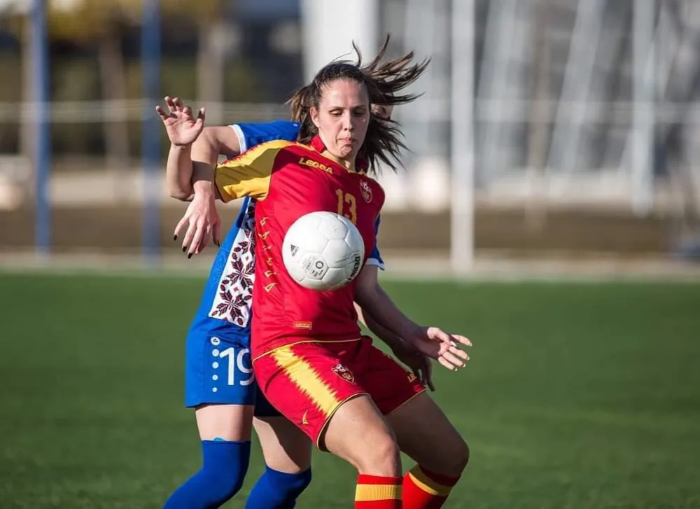 Jelena Vujadinović