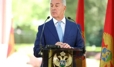 Đukanović: Iskreno sauče&scaron;će povodom smrti biv&scaron;eg emira &scaron;eika Hamada bin Halife Al Tanija