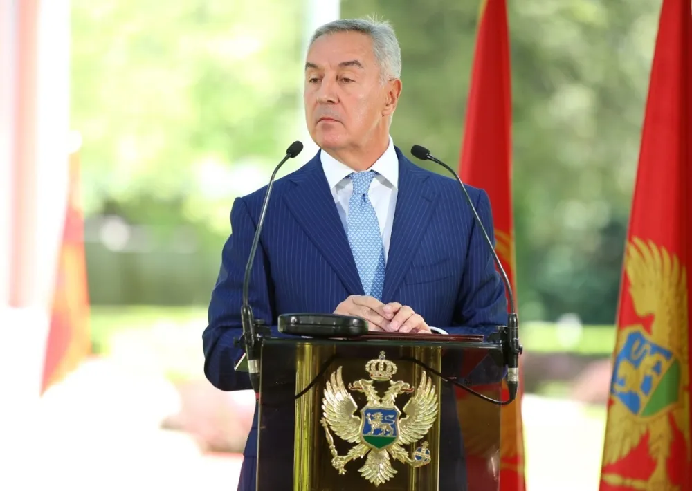 Đukanović: Iskreno sauče&scaron;će povodom smrti biv&scaron;eg emira &scaron;eika Hamada bin Halife Al Tanija